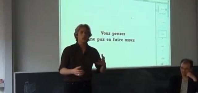Conférence réalisée dans le cadre de JDR&rsquo;idée, une animation de la convention Orc&rsquo;idée 2013 à Lausanne (www.orcidee.ch). Gregory Pogorzelsky, auteur du blog &laquo;&nbsp;Du bruit derrière le paravent&nbsp;&raquo; donne des pistes pour récupérer les joueurs qui décrochent :

« Et si les feuilletages de vieux Casus Belli, les épidémies d&rsquo;Angry Birds et les &laquo;&nbsp;tu peux répéter ?&nbsp;&raquo; [...]