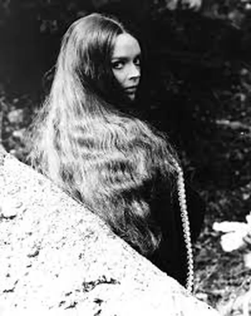 Barbara Steele