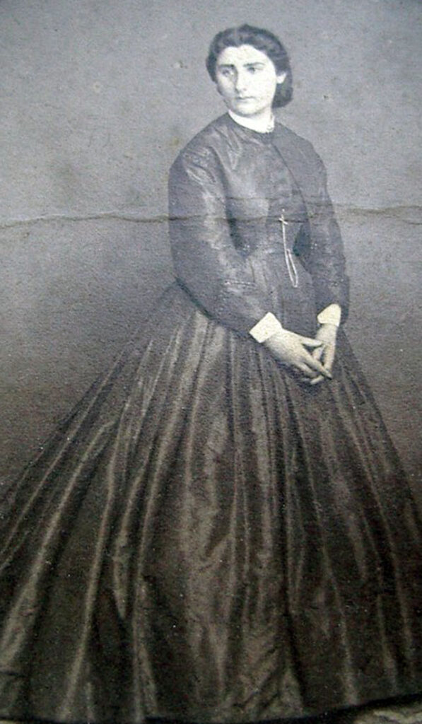 Marie-Paule Courbe aka G. d'Estoc