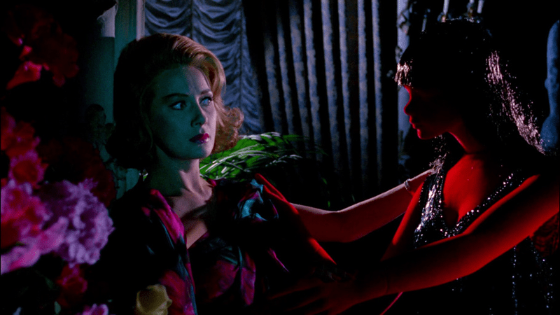 Giallo : meurtres en Technicolor et frissons psychédéliques