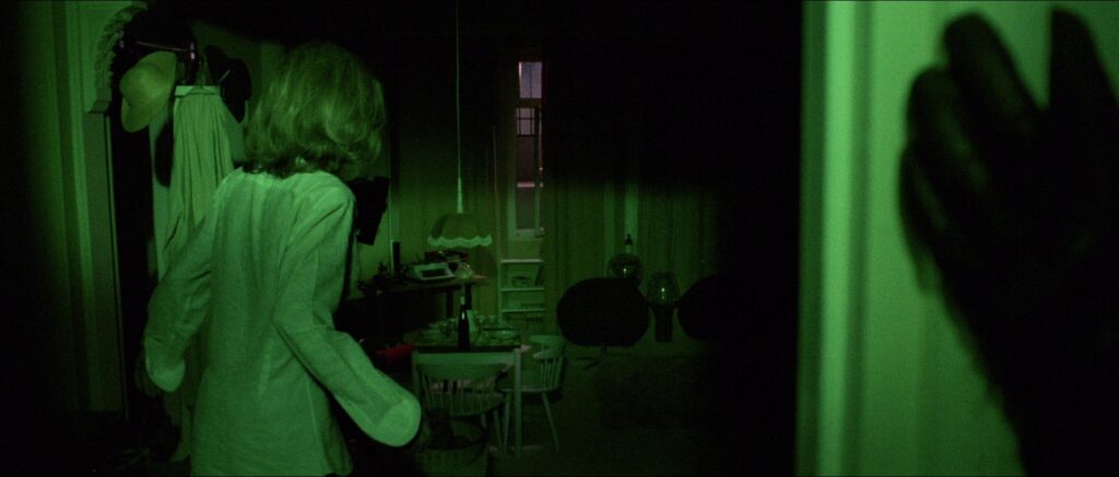 Giallo : meurtres en Technicolor et frissons psychédéliques
